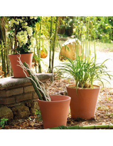 Maceta Vaso Cono Barro Rojo 26 cm | Durabilidad y Estilo para Interior y Exterior

