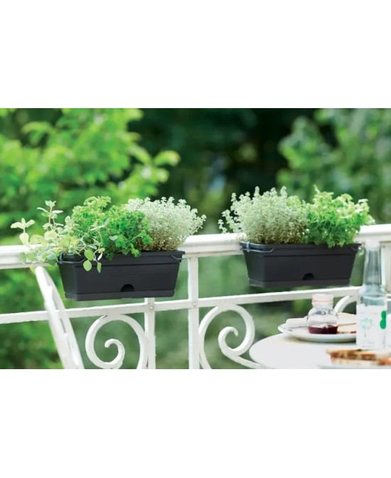 Jardinera con Plato Mini 30cm Negro  Compacta, Elegante y Funcional | Endanea Garden