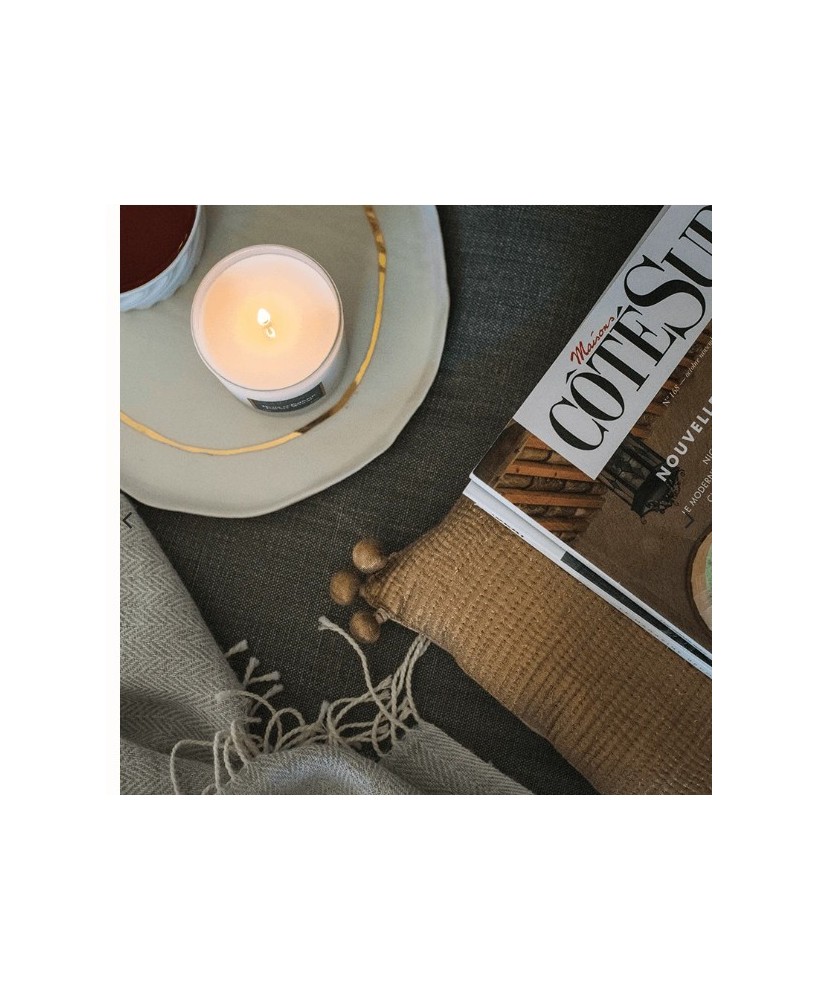 VELA PERFUMADA 180G MADERA DE ÉBANO