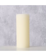 Vela Pilar Classic Crema 15 cm  Iluminación Elegante y Acogedora