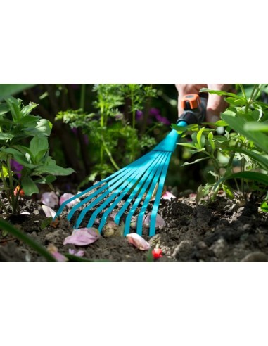 Rastrillo Plano Combisystem Gardena para Jardinería Nivelado Preciso