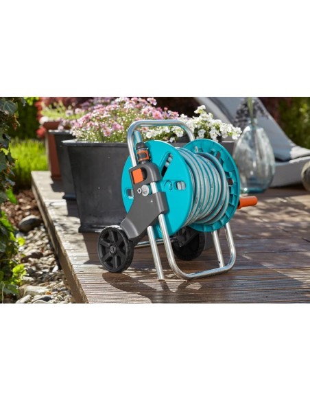 Carro CleverRoll S GARDENA  Organizador compacto para mangueras de jardín

